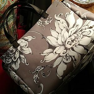 Elliott Lucca Feya Wildflower vegan NWOT